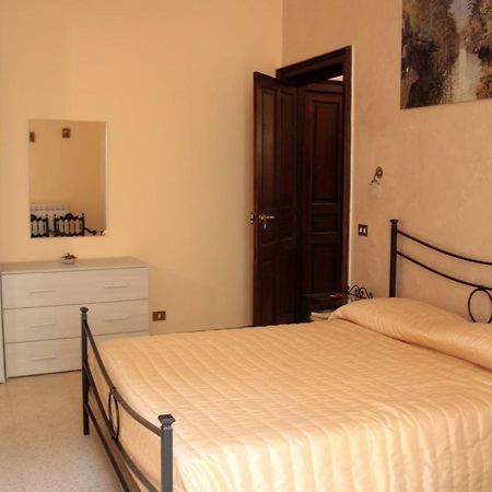 Domus Cicerone Bed and Breakfast Formia Buitenkant foto