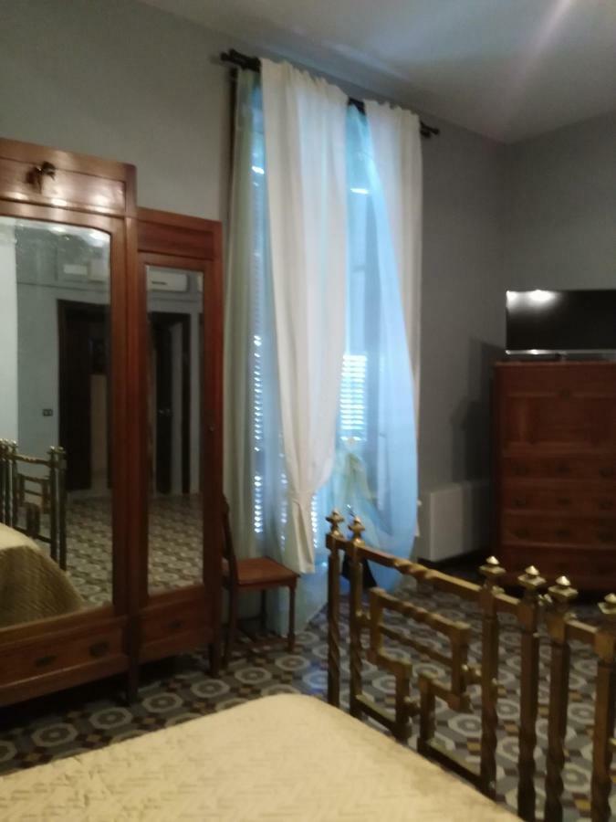 Domus Cicerone Bed and Breakfast Formia Buitenkant foto